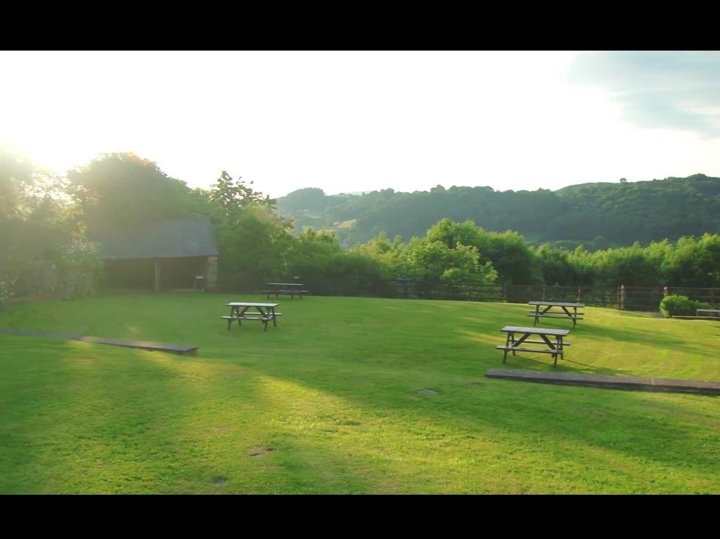 Bryn Melyn Farm Cottages Бала Екстер'єр фото